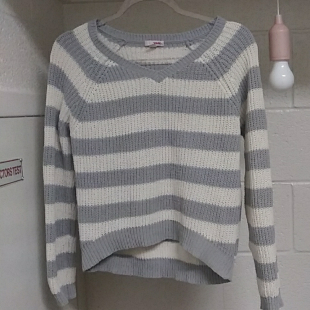 Medium Bongo Sweater